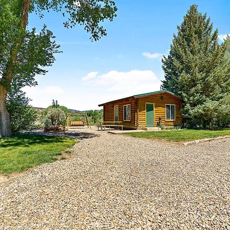 The Park Cabin At Mount Carmel Motel And Rv Park Exterior foto